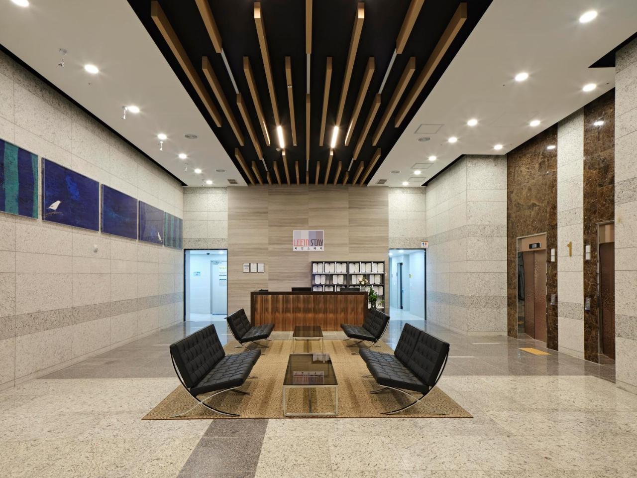 Geoje Leein Stay Hotel Екстериор снимка